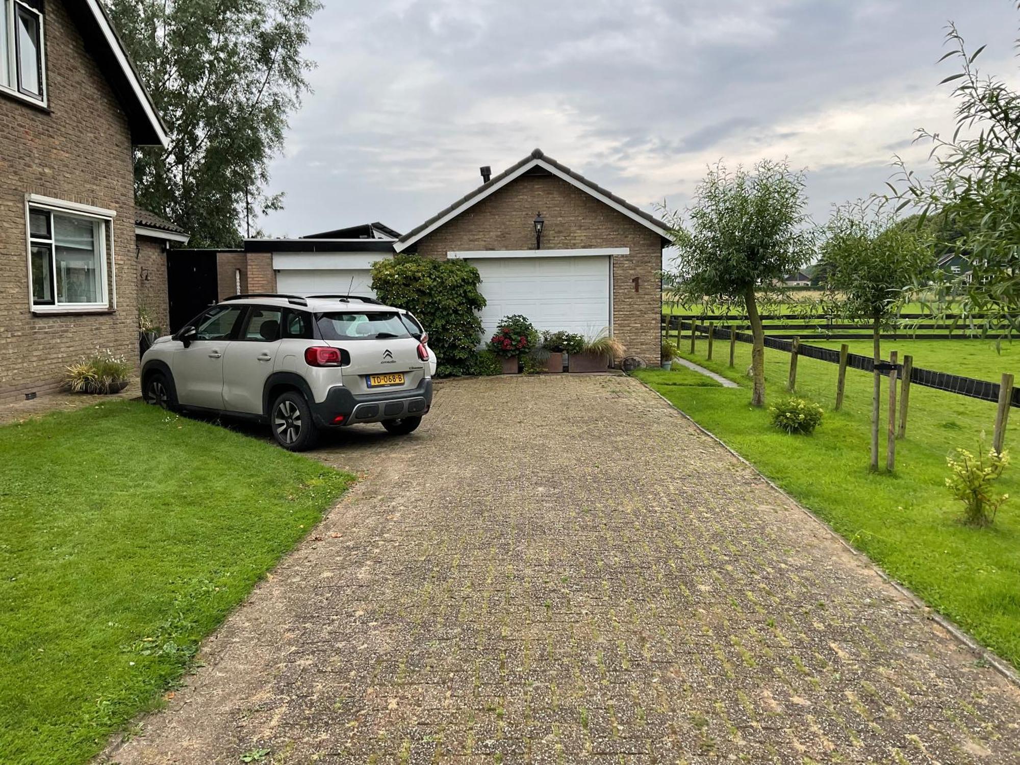 Vakantiewoning Le Garaazje 'S-Gravendeel Extérieur photo