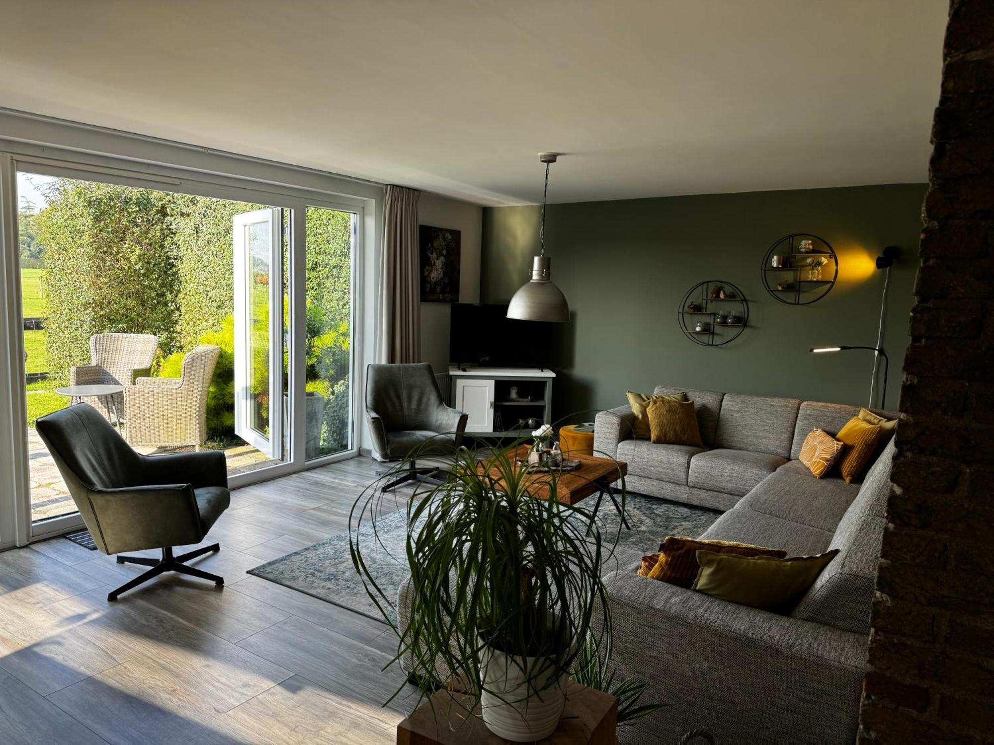 Vakantiewoning Le Garaazje 'S-Gravendeel Extérieur photo