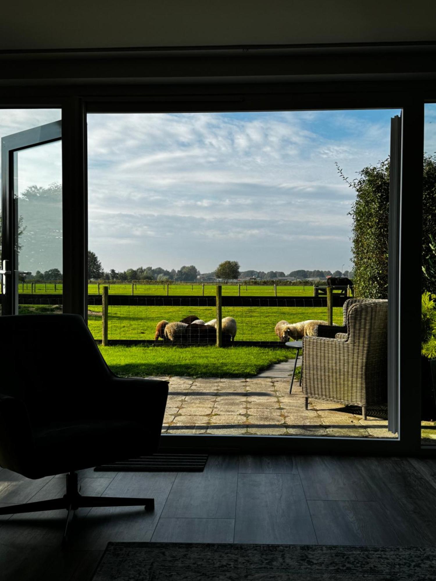 Vakantiewoning Le Garaazje 'S-Gravendeel Extérieur photo